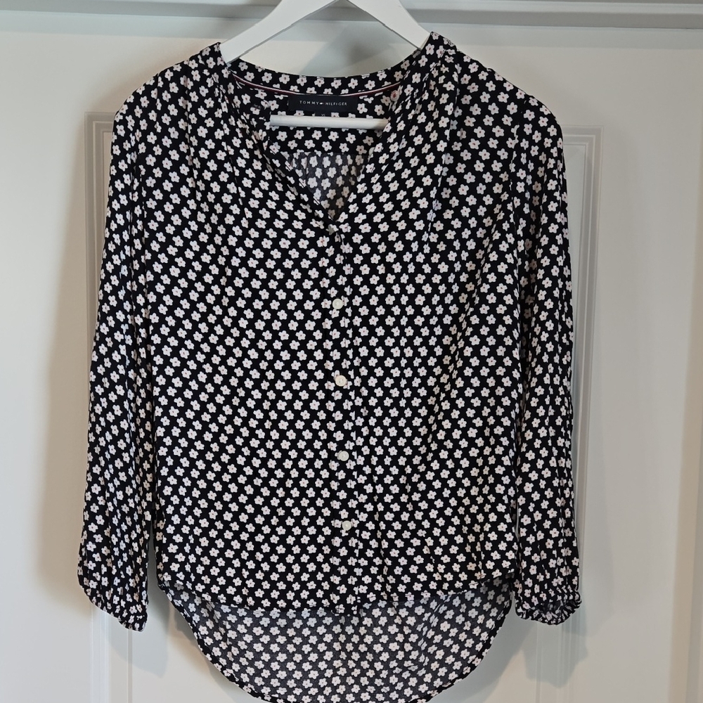 Women's Tommy Hilfiger Black and White Patterned Blouse